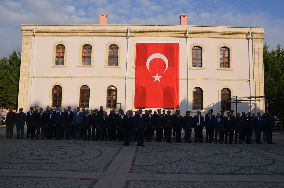 Aramızdan Ayrılışının 85. Yılında, Büyük Önder Gazi Mustafa Kemal Atatürk, İlçemizde Törenlerle Anıldı